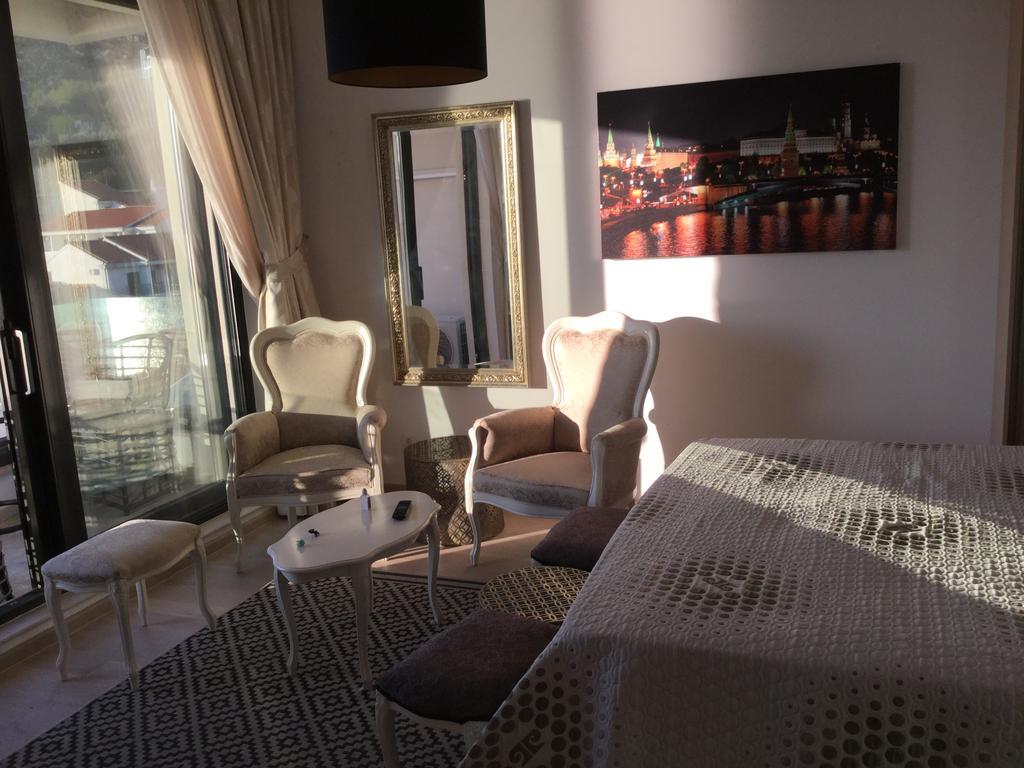 Apartment Sunset Рафаиловичи Екстериор снимка